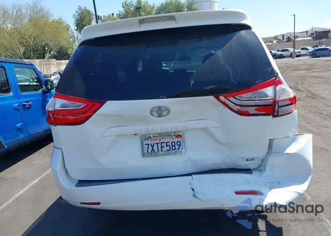 2017 Toyota Sienna Le 8 Passenger из США, поврежденный, VIN 5TDKZ3DC4HS868015